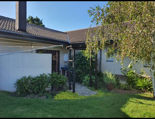 4 BEDROOM FREESTANDING FOR SALE IN DUNDEE